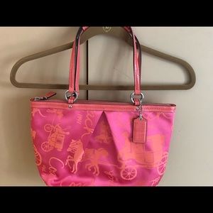 Coach shoulder bag